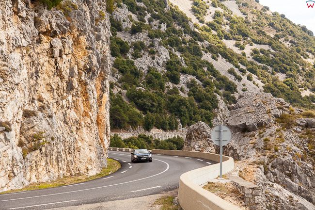 Les Amphons, (Francja) 14.09.2015 r. panorama drog alpejskich.